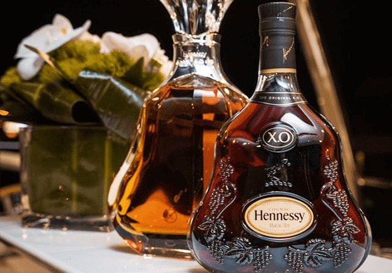 Cognac Vs Brandy bottles