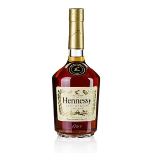 Hennessy Very Special (V.S) Cognac bottle with gold label and rich amber color